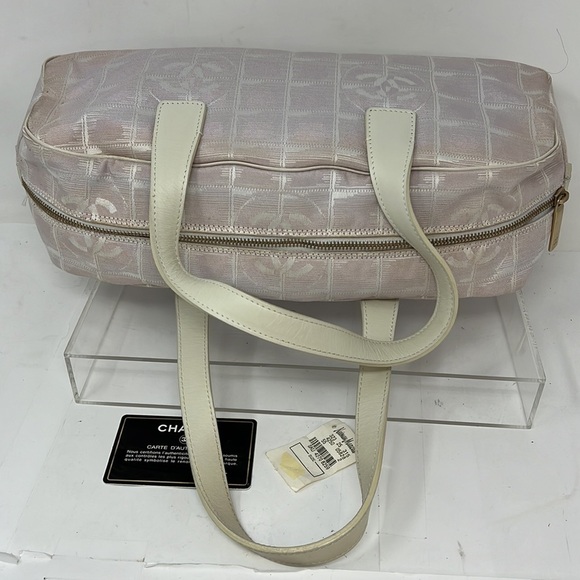 CHANEL Travel Ligne Bowler Bag - Picture 12 of 16